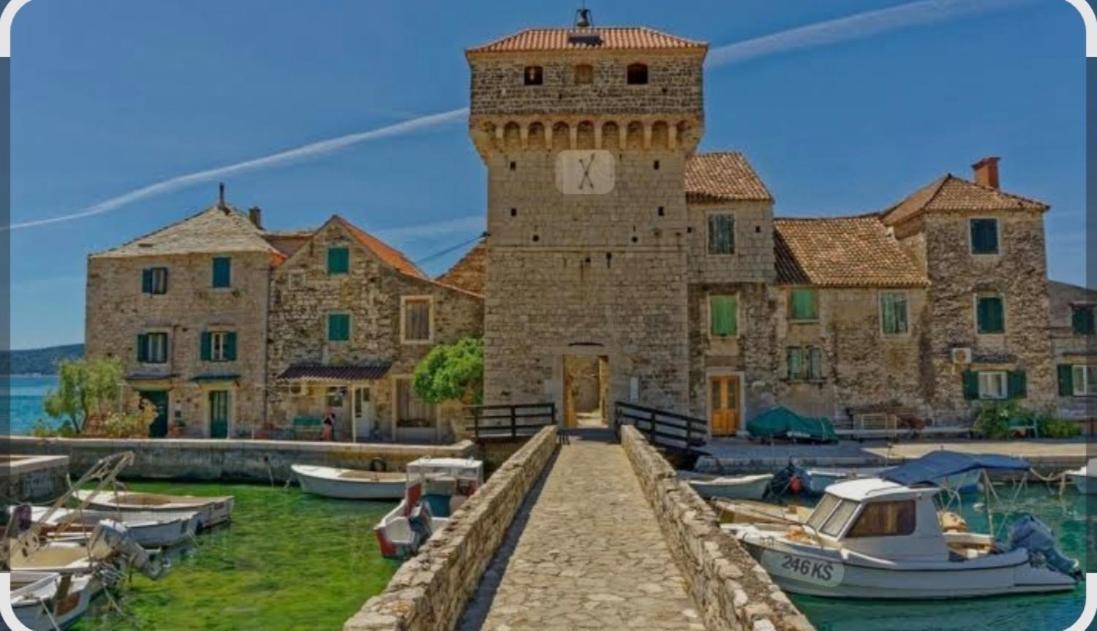 Apartman Kastel Каштела Экстерьер фото